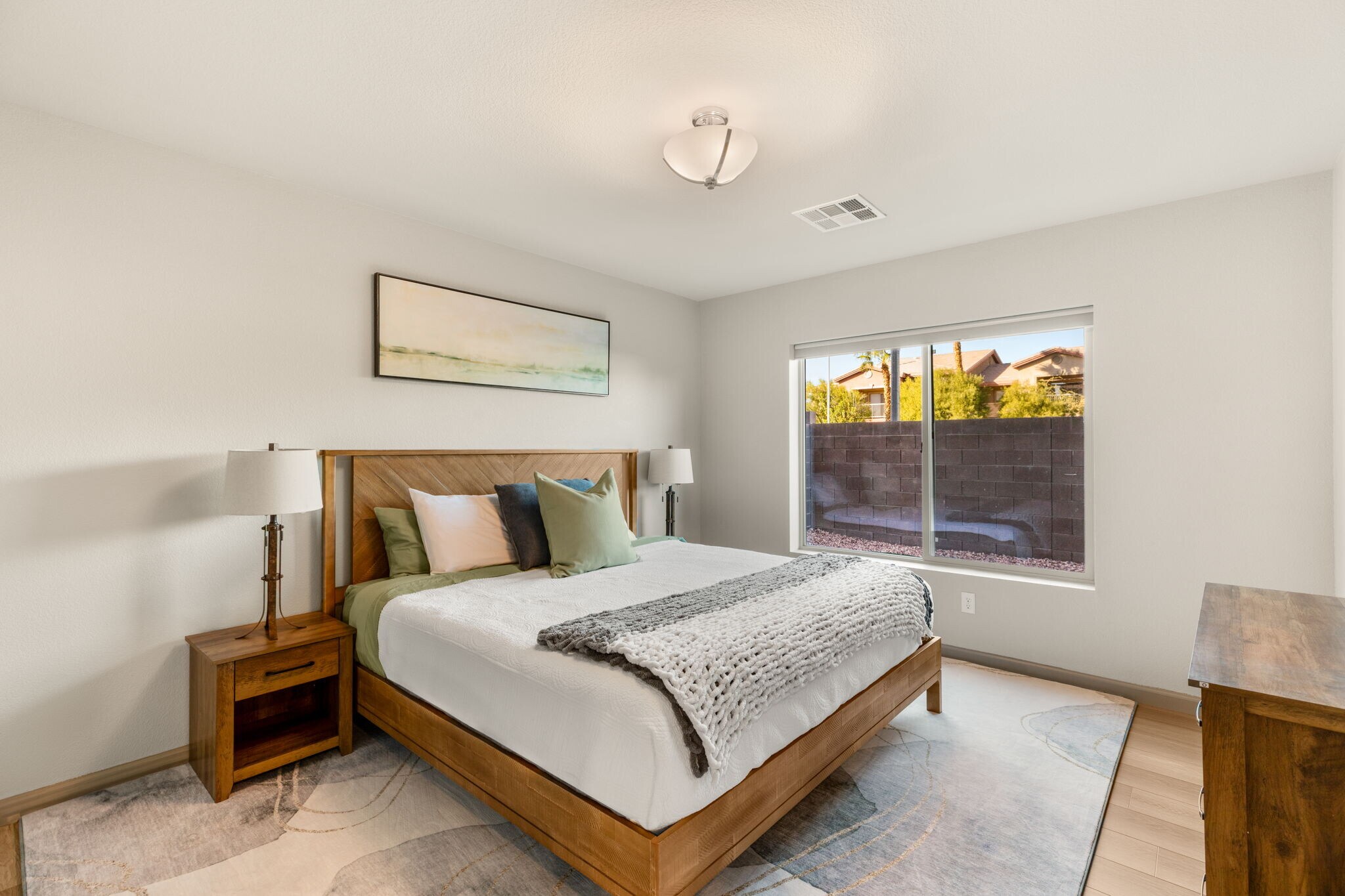 Building Photo - 8044 Carpenter Creek Ave