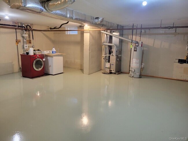 Building Photo - 1309 Half Moon Bay Dr