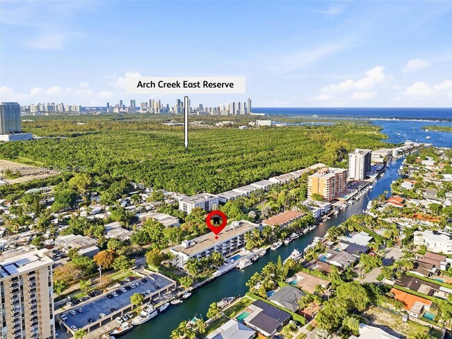 Building Photo - 2370 NE 135th St