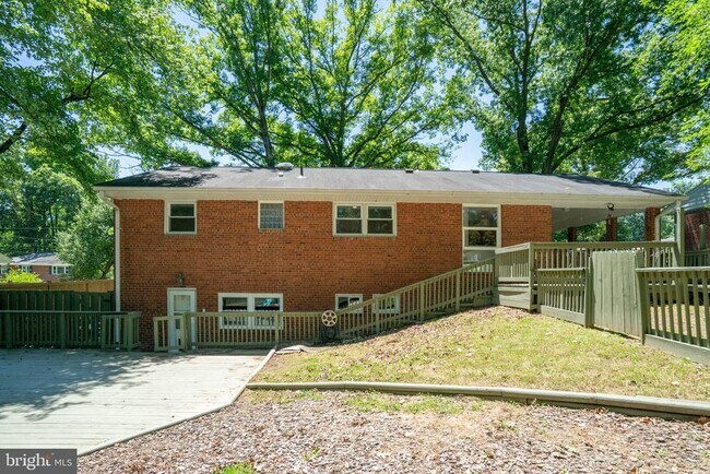 Building Photo - 6003 Kelley Ct