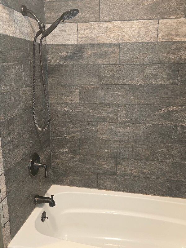 Building Photo - 2615 Silver Blvd