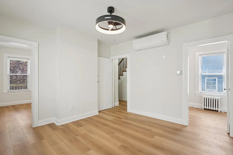 Bedroom - 332 Locust Ave