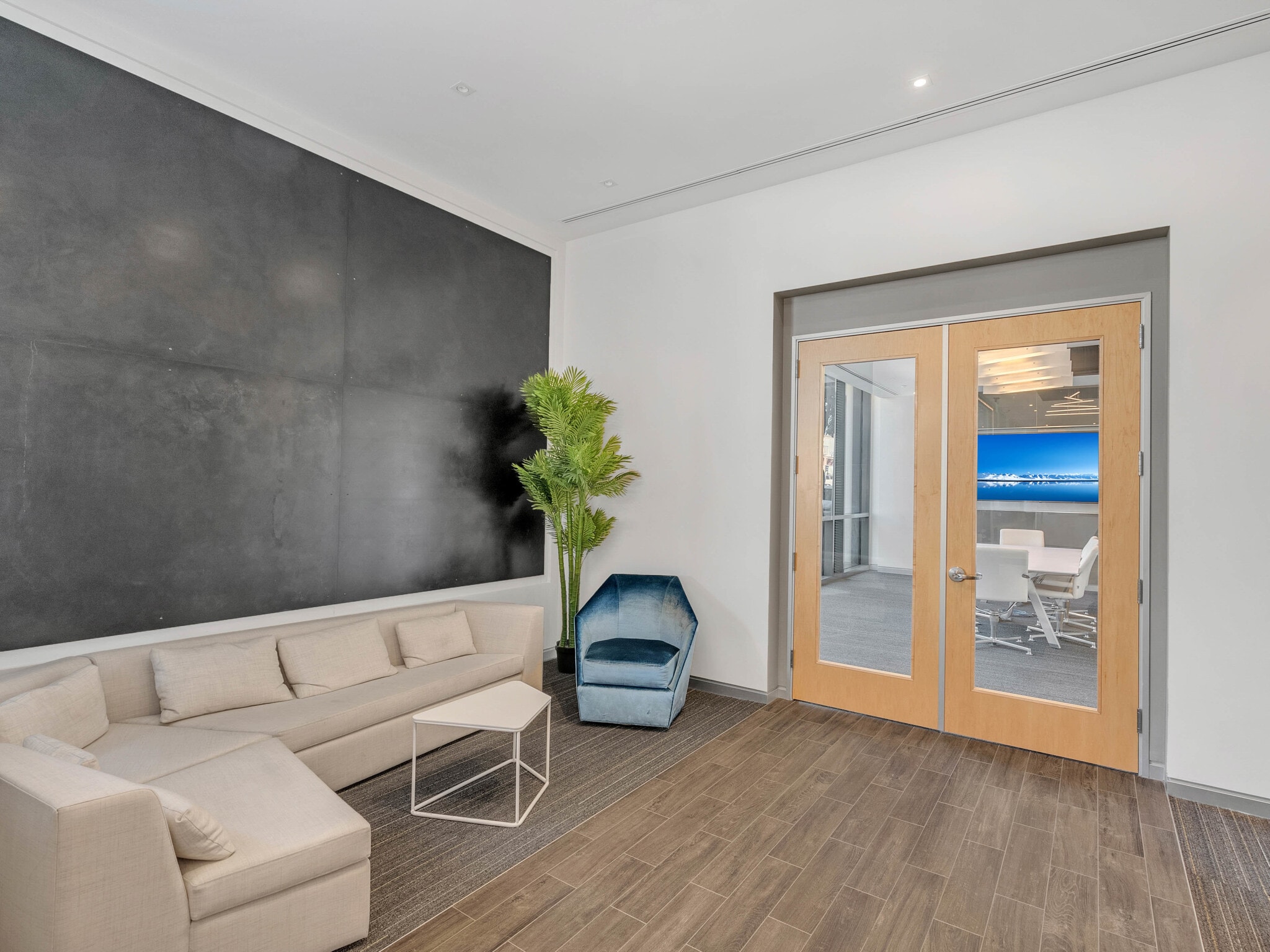 Building Photo - 555 Fulton St