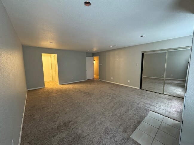 Building Photo - 9800 Pagewood Ln