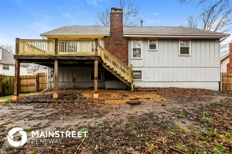 Building Photo - 14835 S Locust St