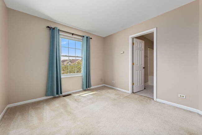 Building Photo - 4876 Prestwick Pl