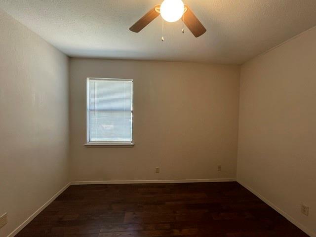 Building Photo - 7536 Meadowlark Ln N