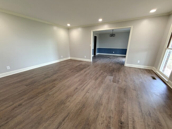 Building Photo - 2975 Hwy 119