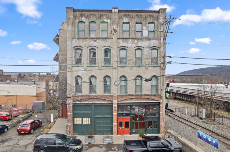 Building Photo - 61 Prospect Ave