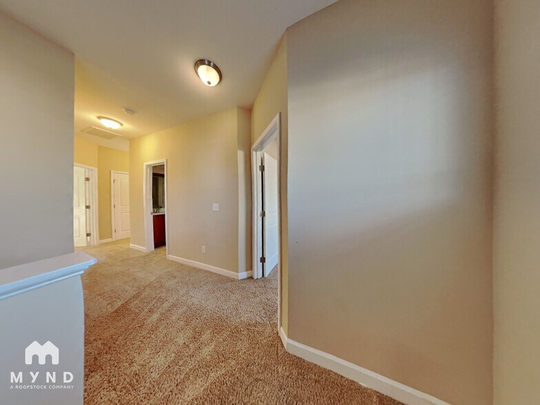 Building Photo - 24 Cedar Grove Ct