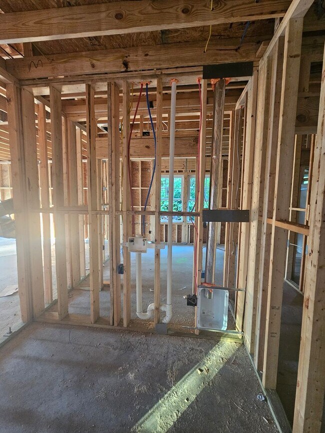 Building Photo - New Home