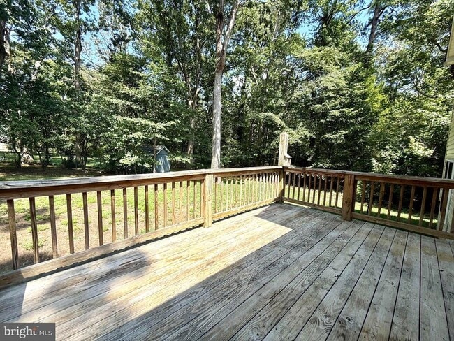 Building Photo - 45880 Buck Hewitt Rd