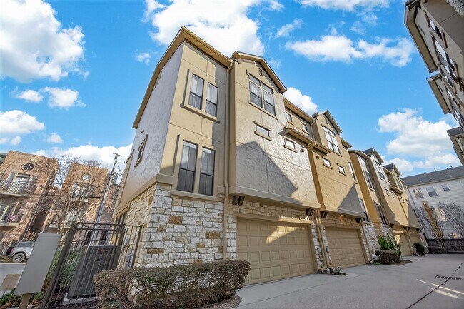 Building Photo - 5211 Eigel St