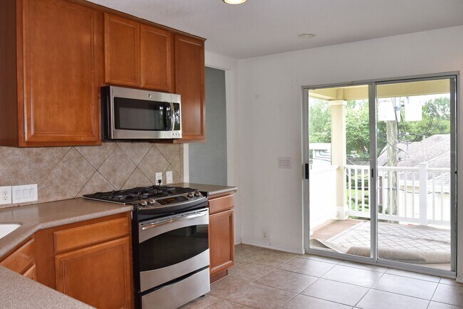 Building Photo - 13600 Breton Ridge St
