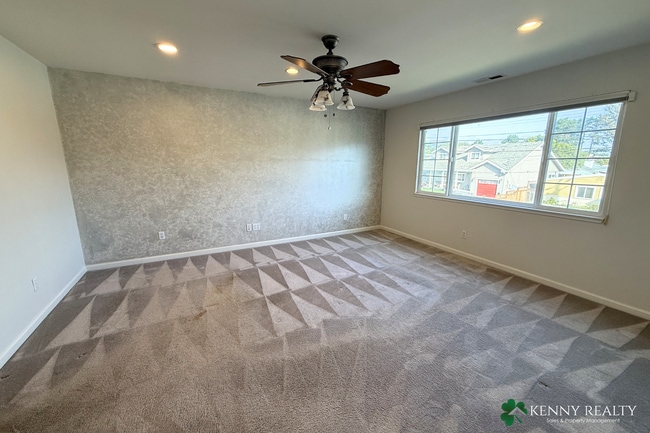 Building Photo - Spacious 3-Bedroom Home in Desirable Neighborhood in South San Francisco