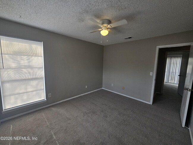 Building Photo - 2200 Marsh Point Rd