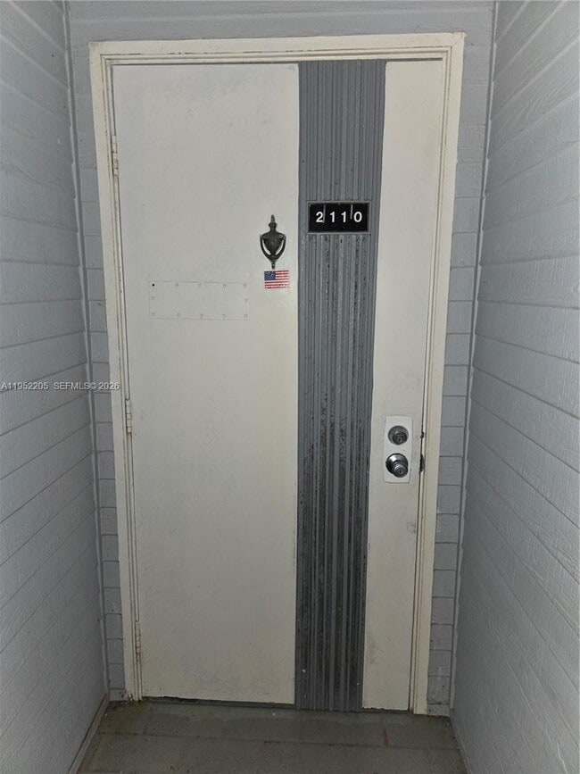 Building Photo - 12219 SW 14th Ln