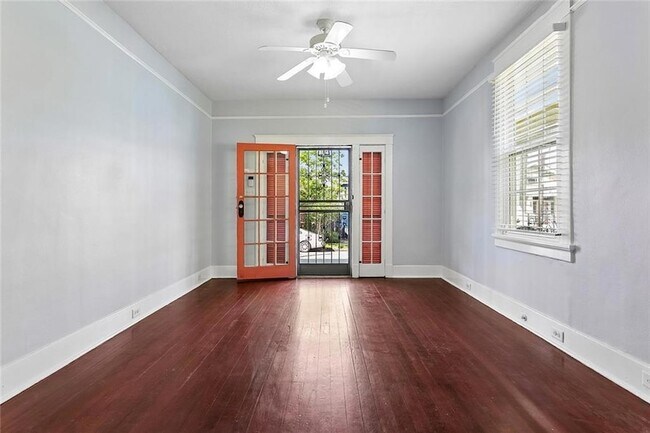 Building Photo - 619 Ninth St