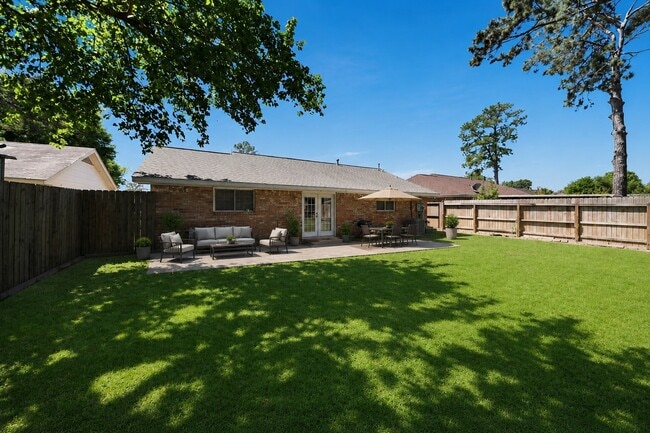 Building Photo - 7414 Battlewood Dr