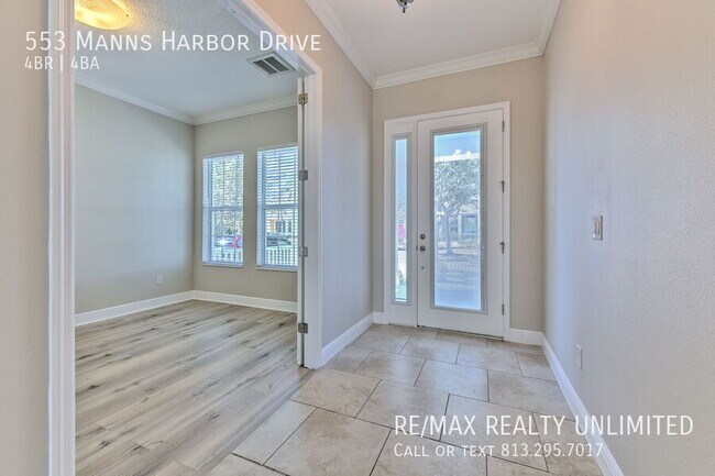 Building Photo - 553 Manns Harbor Dr