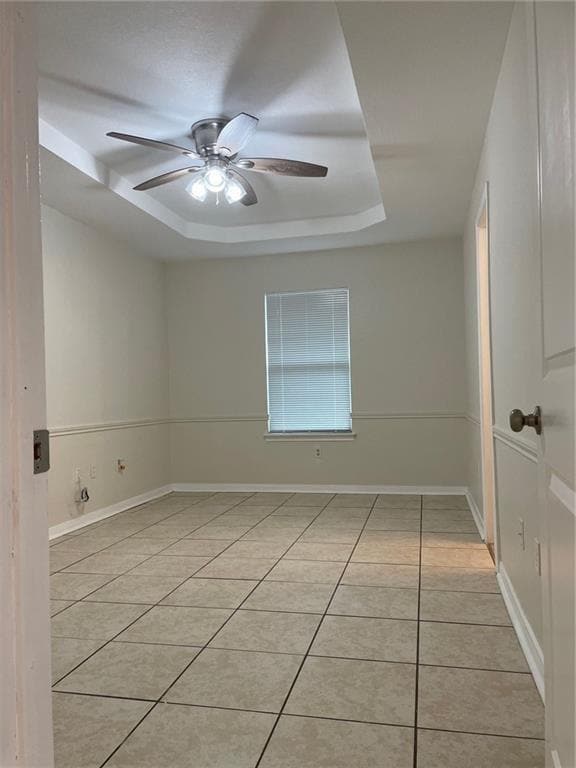 Building Photo - 211 Spur Dr