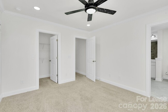 Building Photo - 11715 Clems Branch Dr