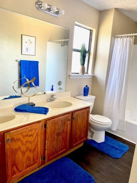 Building Photo - ARLINGTON COZY HOME 3/2/2