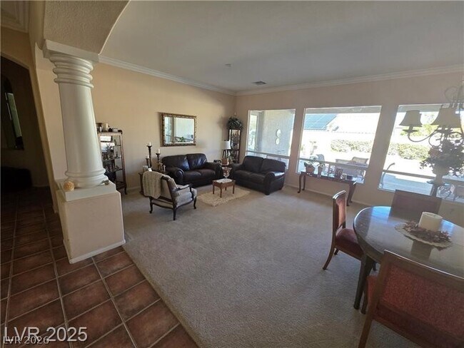 Building Photo - 5320 Polizze Ave