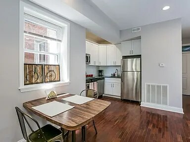 Building Photo - 1925 N 33rd St