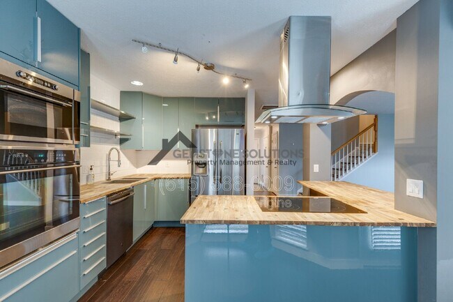 Building Photo - 2402 Nashboro Blvd