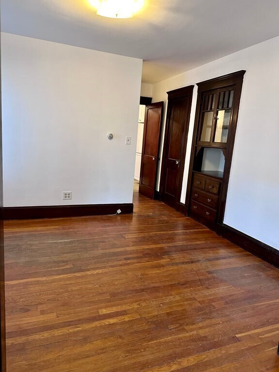 Building Photo - 289 Highland Ave