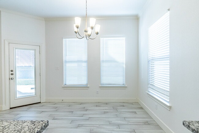Building Photo - Like New Home in South West Lubbock!