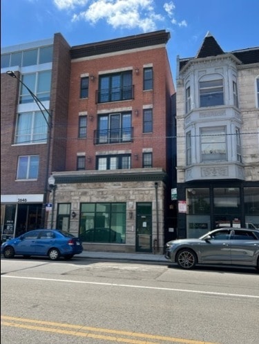 Building Photo - 2650 N Halsted St