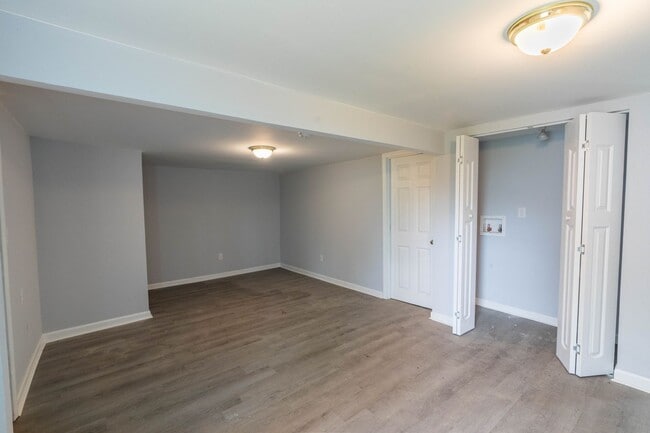 Building Photo - 1 bd for rent.