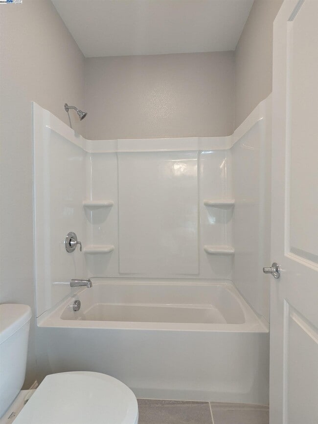 Building Photo - 5840 Virtual Ln