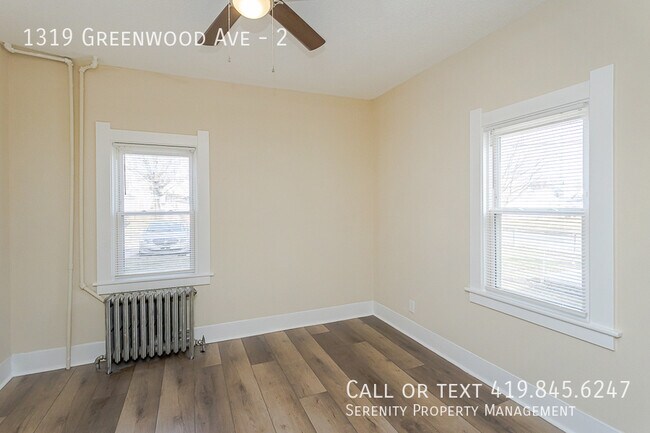 Building Photo - 1319 Greenwood Ave