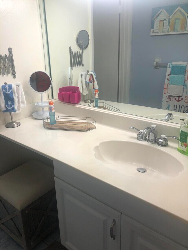 Building Photo - 5159 N Hwy A1A