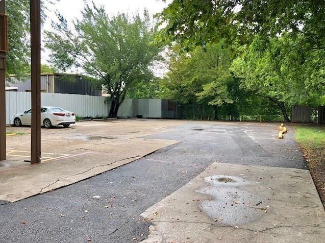 Building Photo - 8127 Stonehurst St