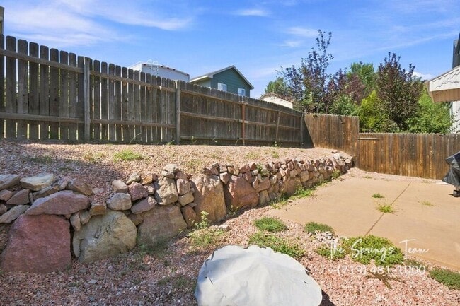 Building Photo - 3025 Dockside View