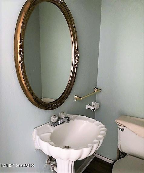 Building Photo - 206 Terry Dr