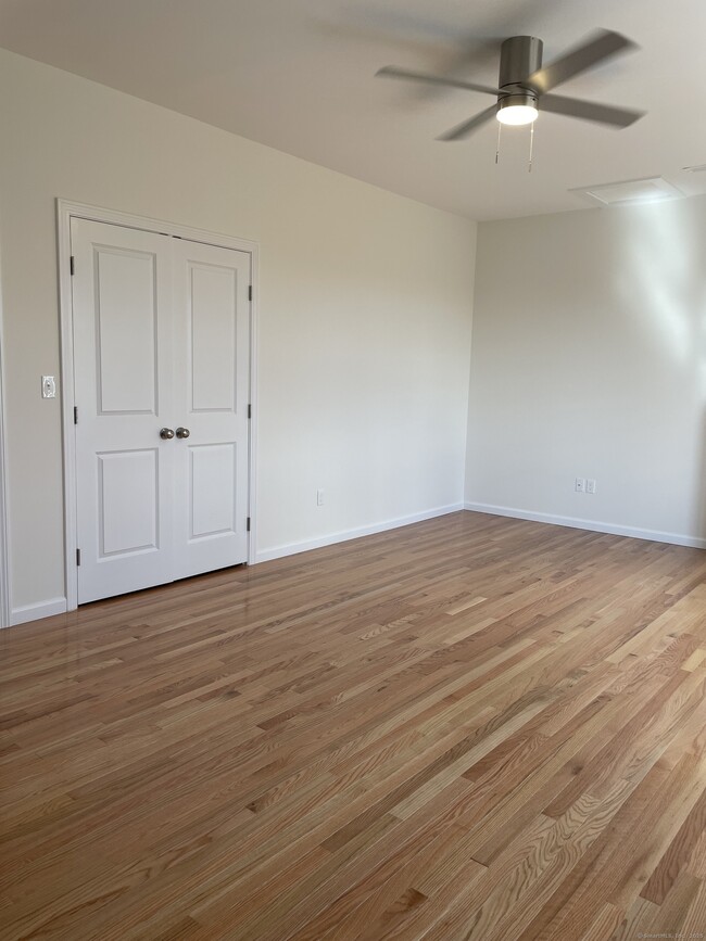 Building Photo - 455 Sherman Ave
