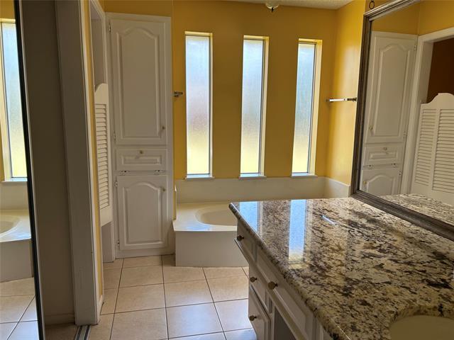 Building Photo - 1502 Concord Dr