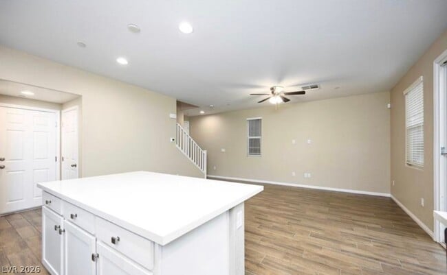 Building Photo - 5039 Tranquil Vw St