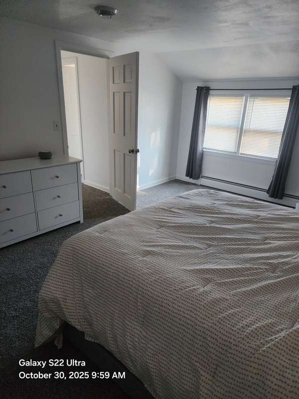 Building Photo - 3409 S 10th St