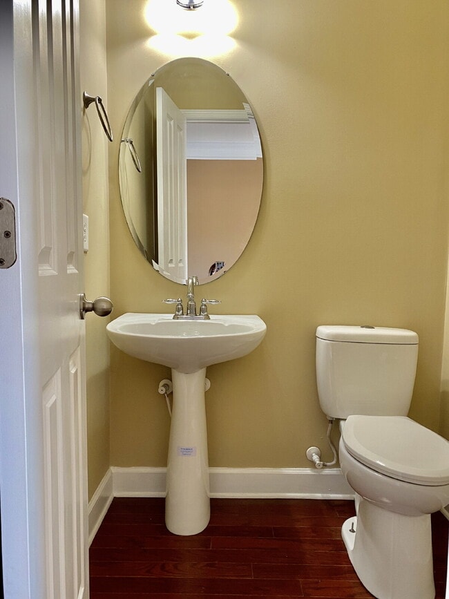 Building Photo - Spacious Lenox Village Townhouse: 3 Beds, ...