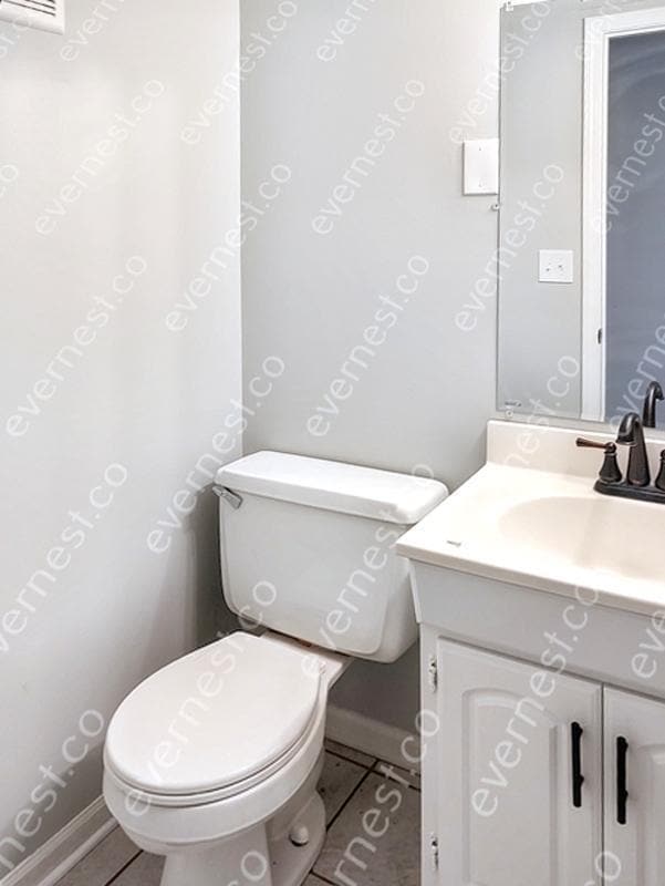 Building Photo - 10244 Caenen Dr