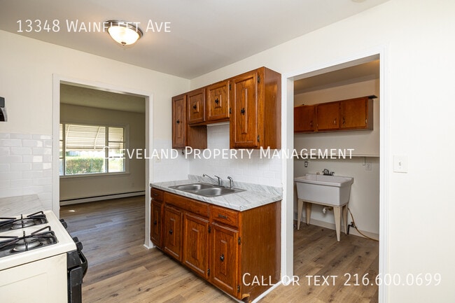 Building Photo - 13348 Wainfleet Ave