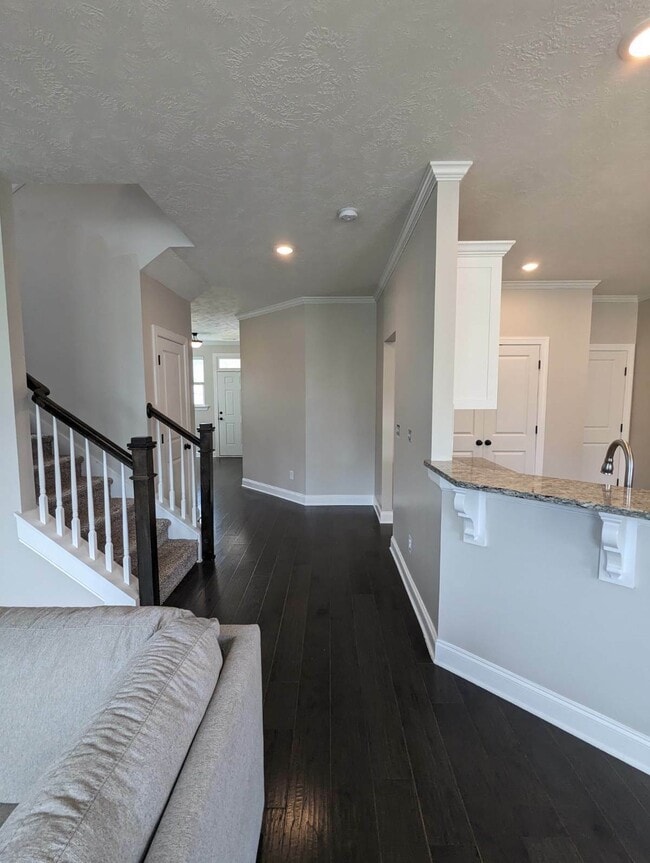 Building Photo - 5105 Heathbrook Dr