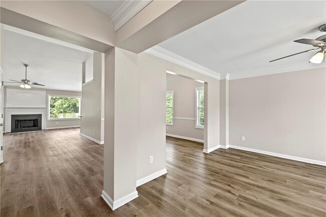 Building Photo - 6020 Aderhold Way