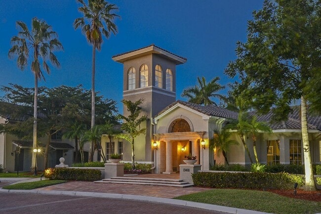 Building Photo - Pembroke Cove